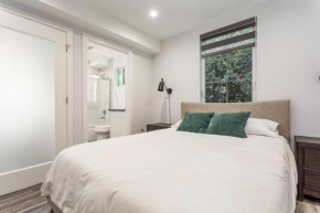 Wondrous Getaway Home in LA Close to Grove